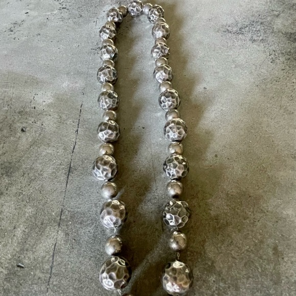 Vintage Sterling Hammered Bead Necklace - Picture 14 of 16